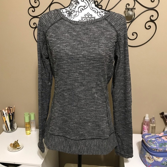 lululemon athletica Tops - Lululemon Gray Long Sleeve Athletic Top 10